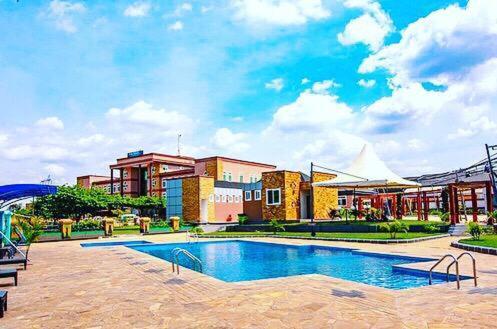 Cate Hotel Morogoro Exterior foto
